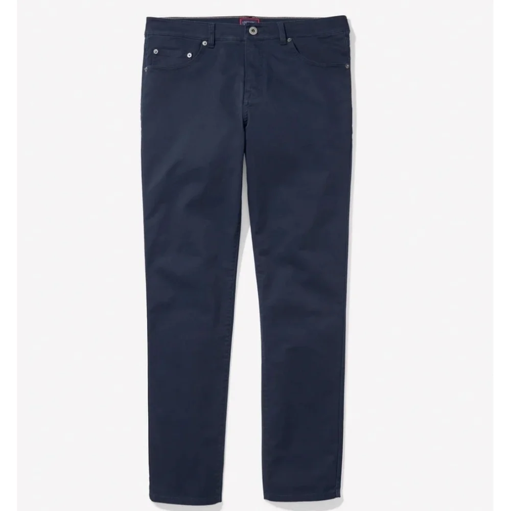 UNTUCKit pocket chino